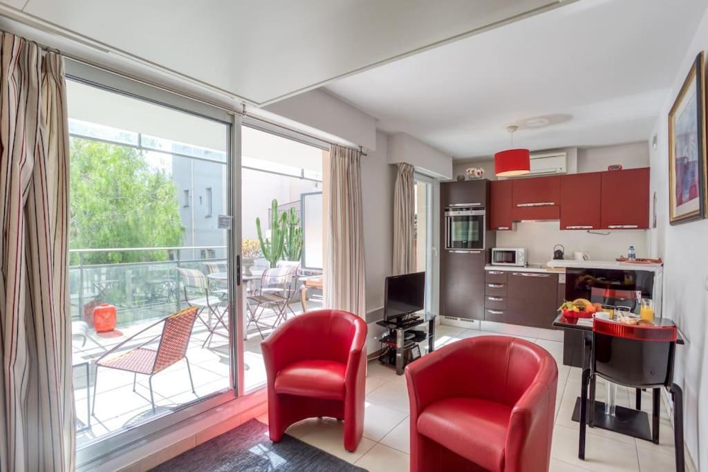 L18 Central Parking Terrace Ac 10Mins Walk To Beaches Nice Luaran gambar