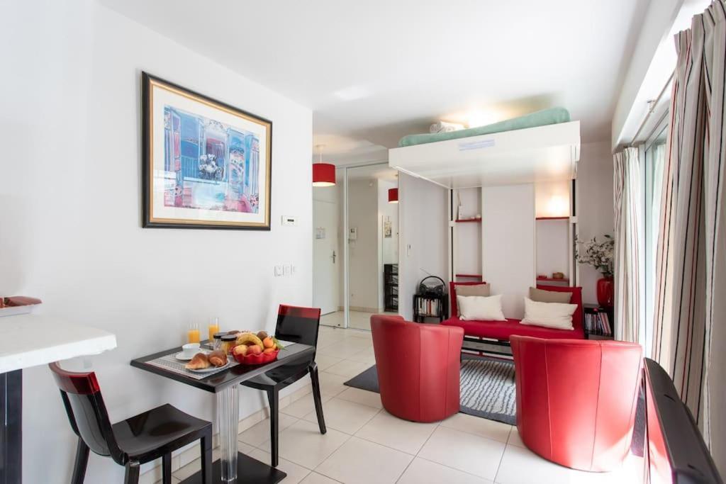 L18 Central Parking Terrace Ac 10Mins Walk To Beaches Nice Luaran gambar