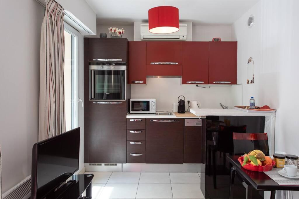 L18 Central Parking Terrace Ac 10Mins Walk To Beaches Nice Luaran gambar